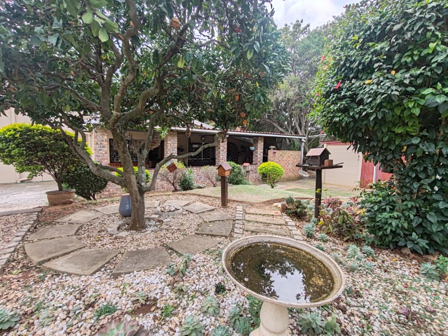 3 Bedroom Property for Sale in Bothasrus Eastern Cape